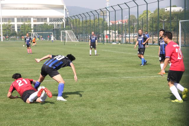 中国台北女篮中锋仅1米8 她将面对韩旭+刘禹彤