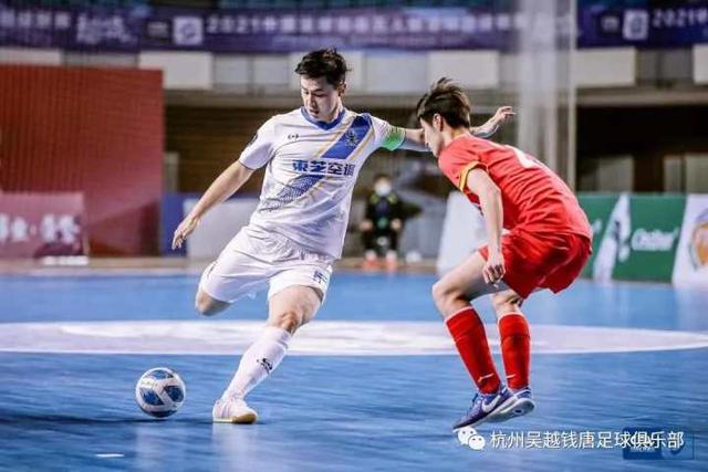 斯图尔特26+7美国女篮力克比利时 梅斯曼24分